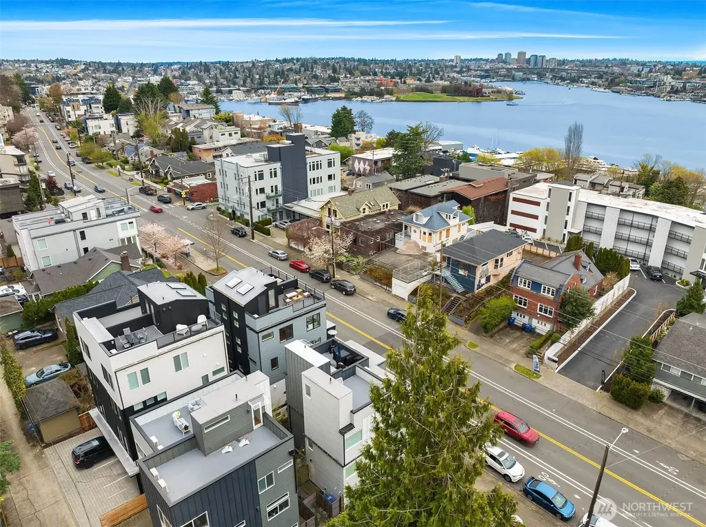 2005 Dexter Avenue N Seattle WA 98109