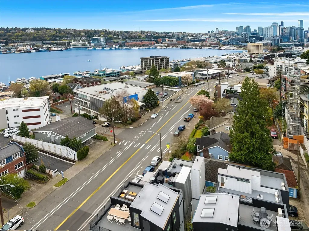 2005 Dexter Avenue N Seattle WA 98109