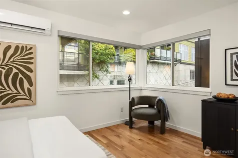 2005 Dexter Avenue N Seattle WA 98109