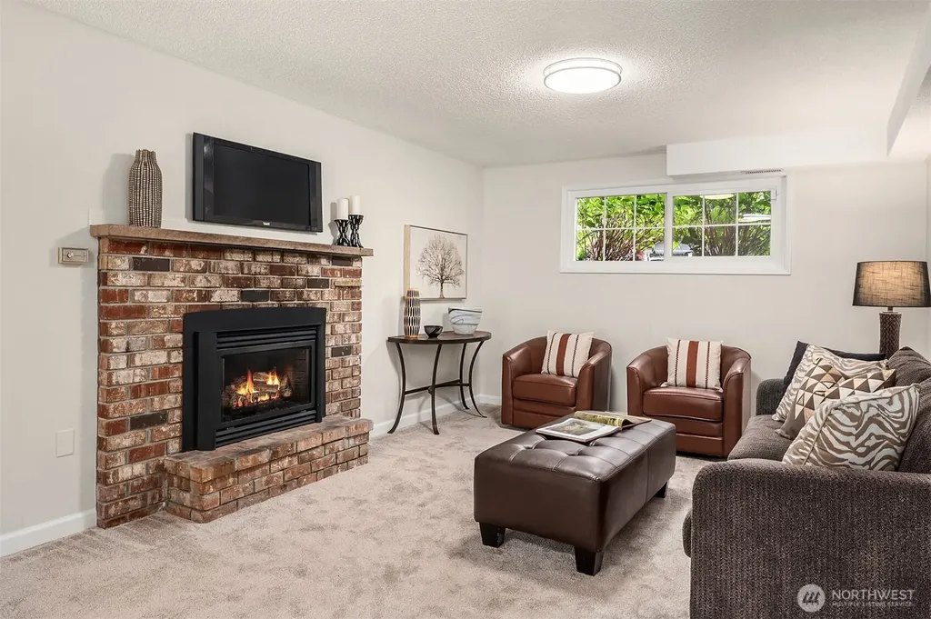 6045 129th Avenue SE Bellevue WA 98006