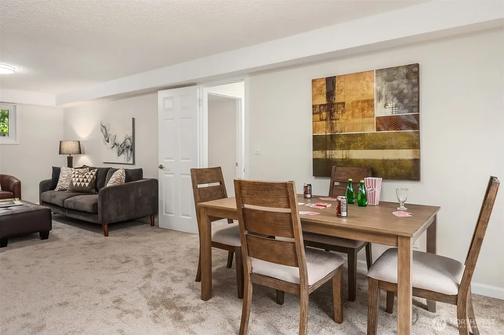6045 129th Avenue SE Bellevue WA 98006