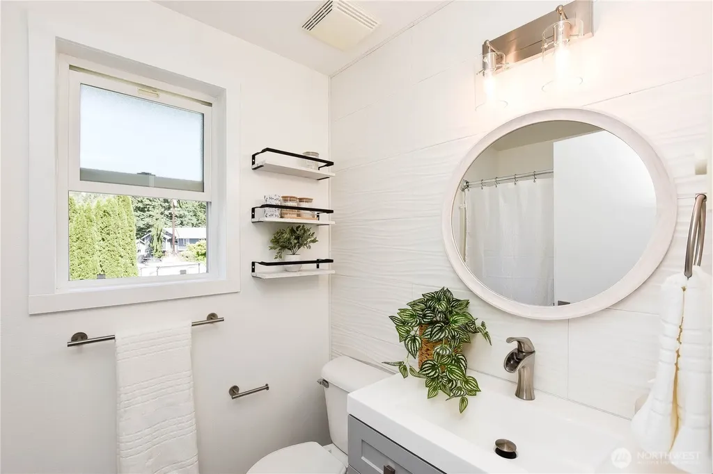 12228 Rainbow Drive Arlington WA 98223
