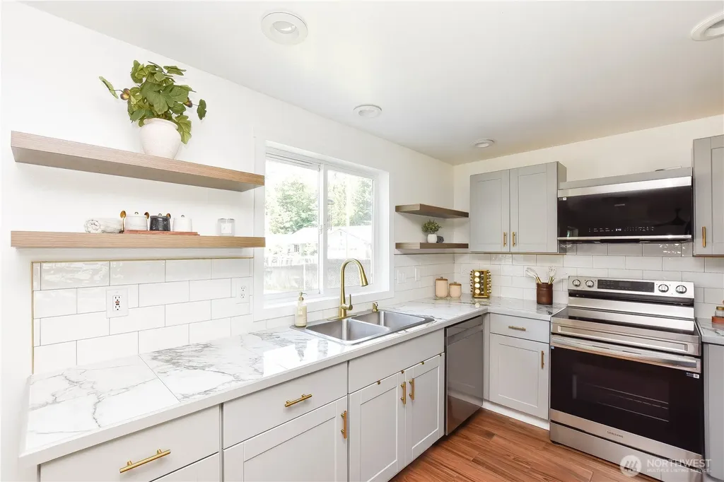 12228 Rainbow Drive Arlington WA 98223