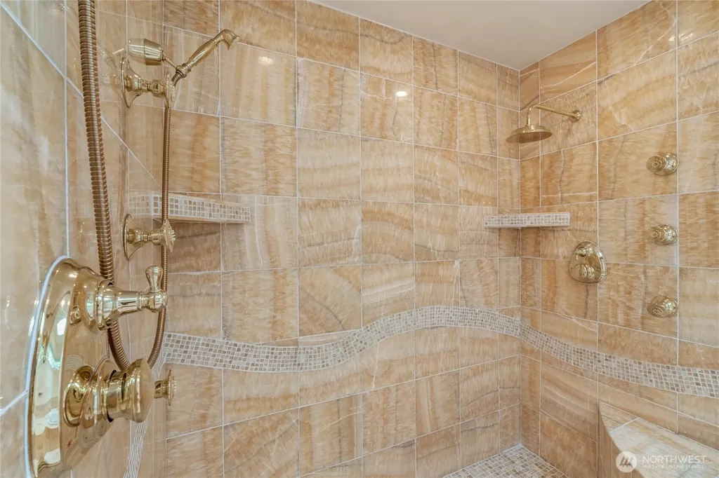 115 Reynvaan Drive Aberdeen WA 98520