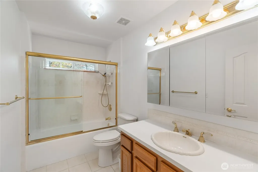 115 Reynvaan Drive Aberdeen WA 98520