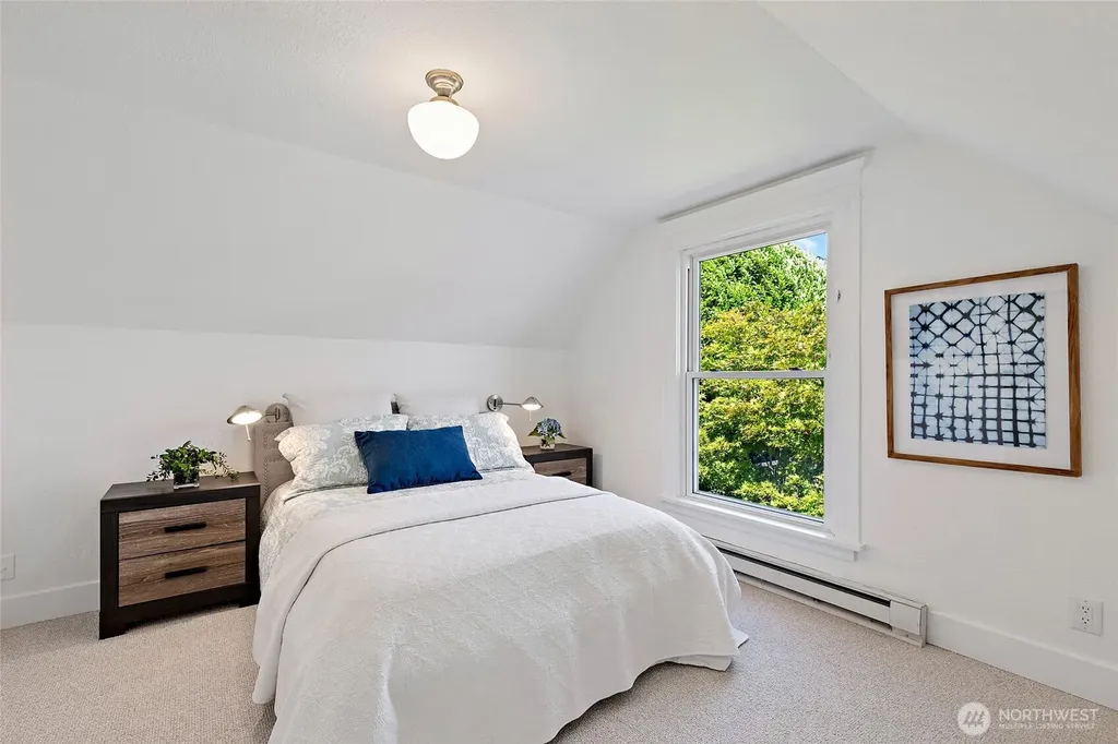 4048 37th Avenue S Seattle WA 98118