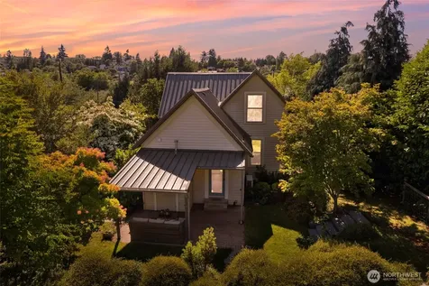 4048 37th Avenue S Seattle WA 98118