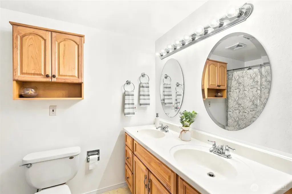 17200 435th Avenue SE North Bend WA 98045