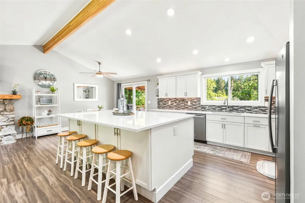 17200 435th Avenue SE North Bend WA 98045