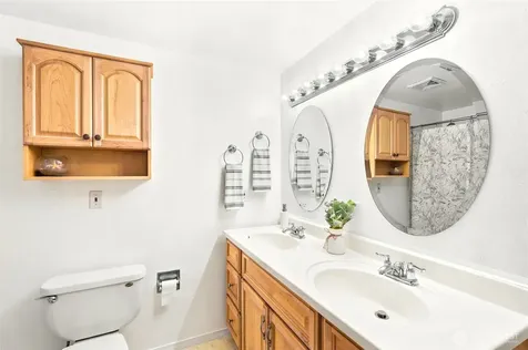 17200 435th Avenue SE North Bend WA 98045