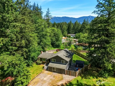 17200 435th Avenue SE North Bend WA 98045