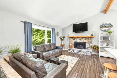 17200 435th Avenue SE North Bend WA 98045