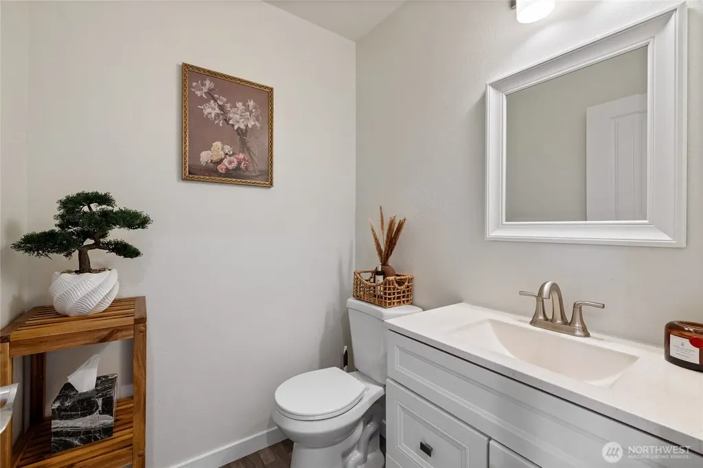 18539 97th Avenue E Puyallup WA 98375