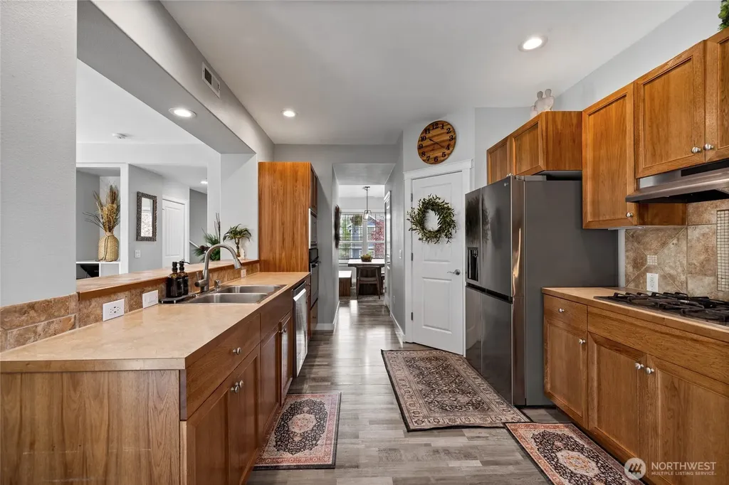 18539 97th Avenue E Puyallup WA 98375