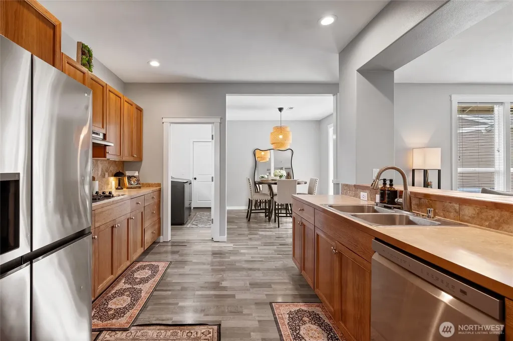 18539 97th Avenue E Puyallup WA 98375