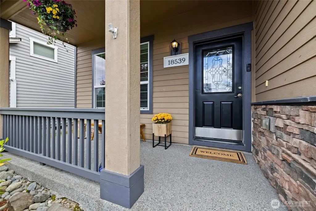 18539 97th Avenue E Puyallup WA 98375