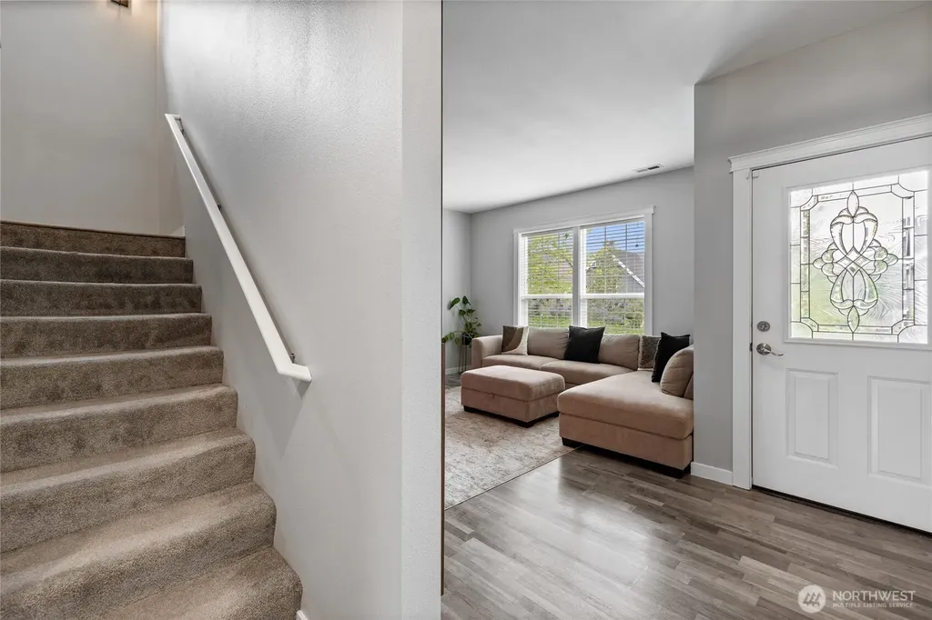 18539 97th Avenue E Puyallup WA 98375