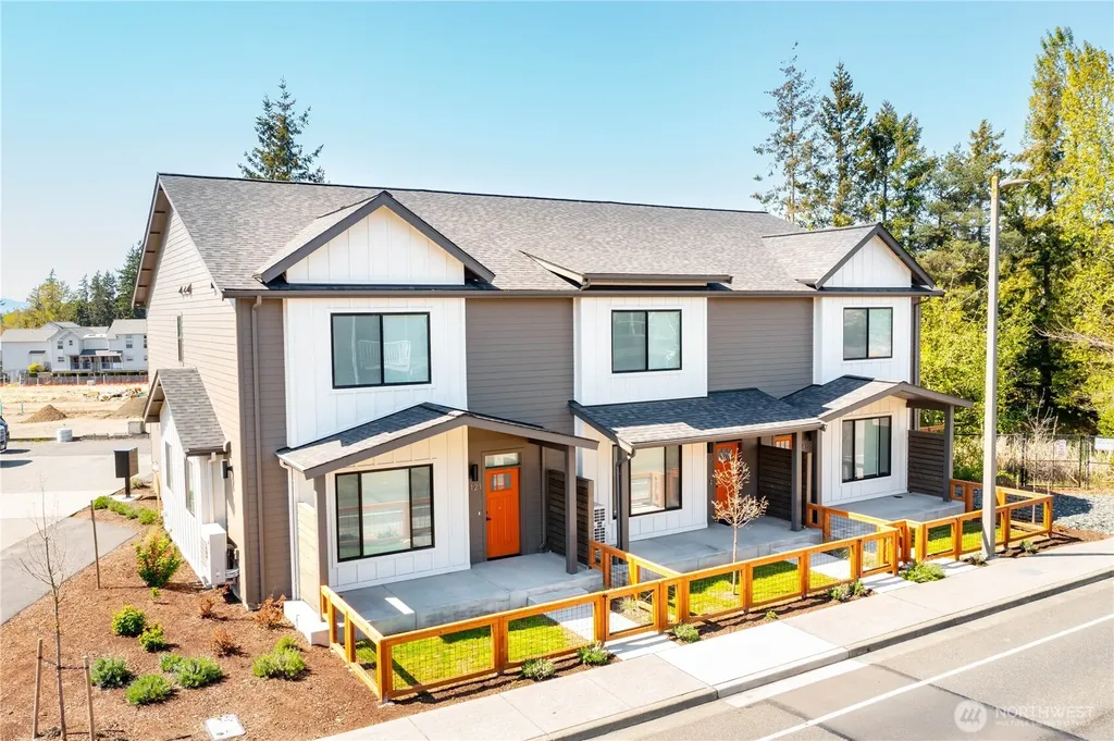 4121 Deemer Road Bellingham WA 98226