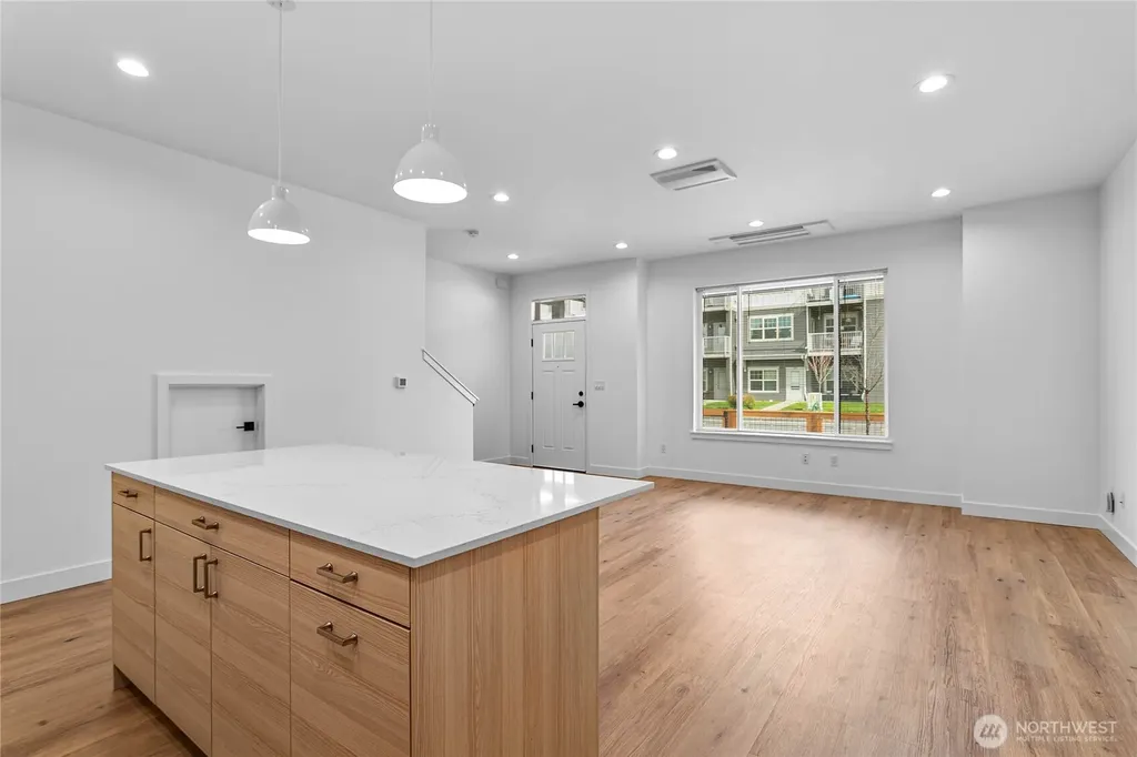 4121 Deemer Road Bellingham WA 98226