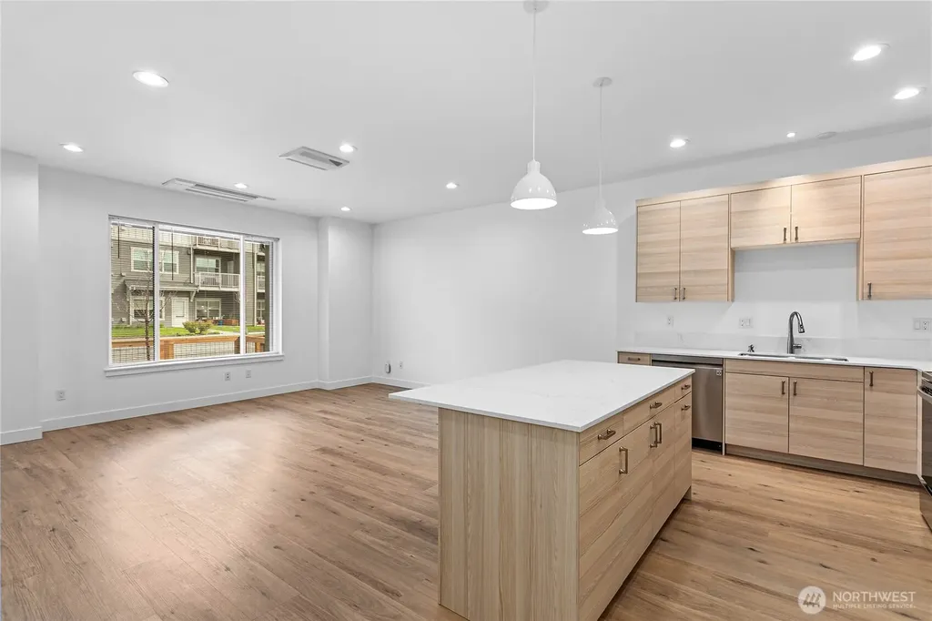 4121 Deemer Road Bellingham WA 98226