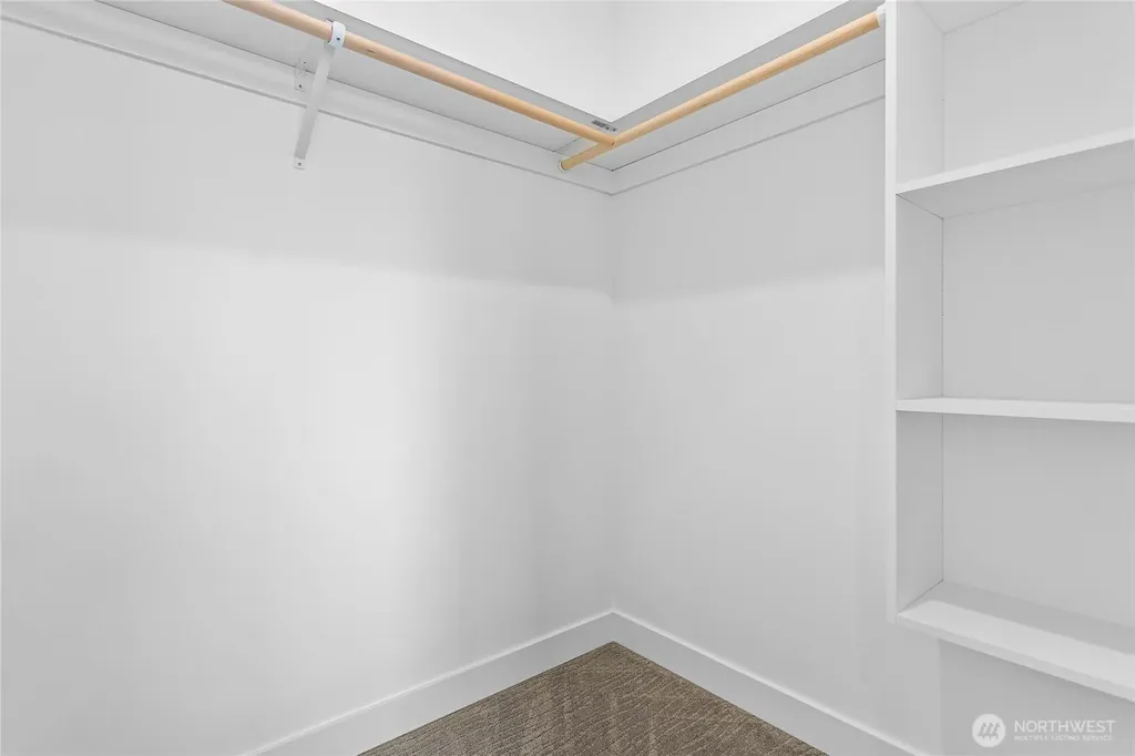 4121 Deemer Road Bellingham WA 98226