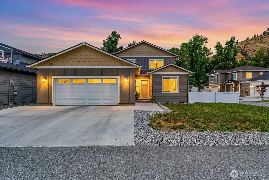 410 Riverside Meadow Cashmere WA 98815