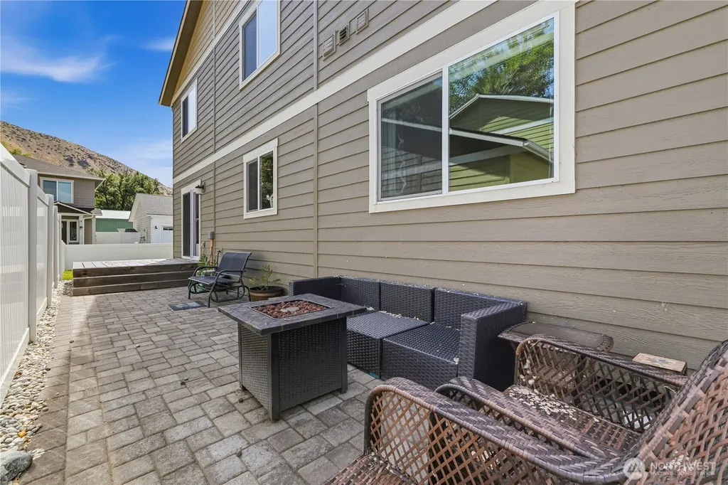 410 Riverside Meadow Cashmere WA 98815