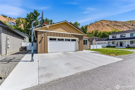 410 Riverside Meadow Cashmere WA 98815