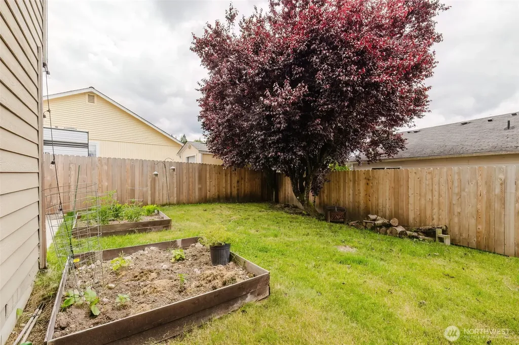 1969 Snowridge Avenue Port Orchard WA 98366
