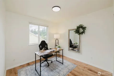 1969 Snowridge Avenue Port Orchard WA 98366