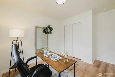1969 Snowridge Avenue Port Orchard WA 98366