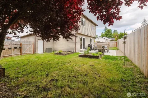 1969 Snowridge Avenue Port Orchard WA 98366