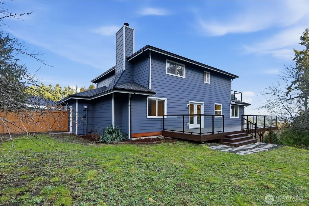 5175 NW El Camino Boulevard Bremerton WA 98312