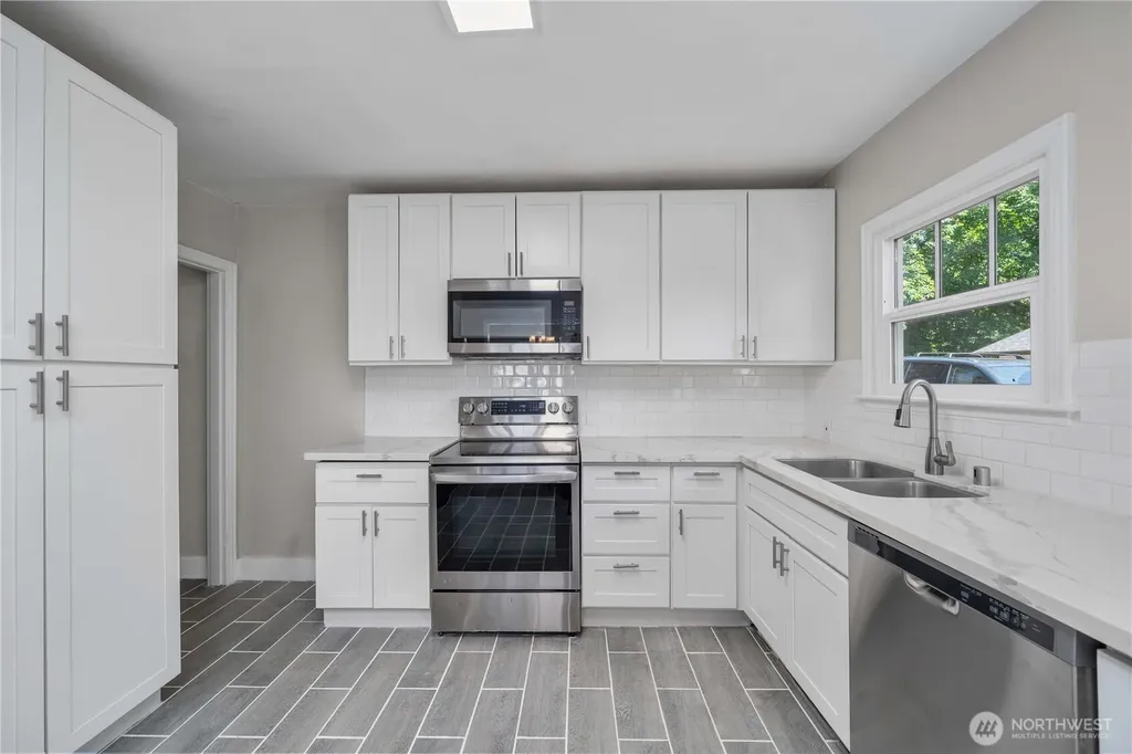 7409 Steilacoom Boulevard SW Lakewood WA 98499