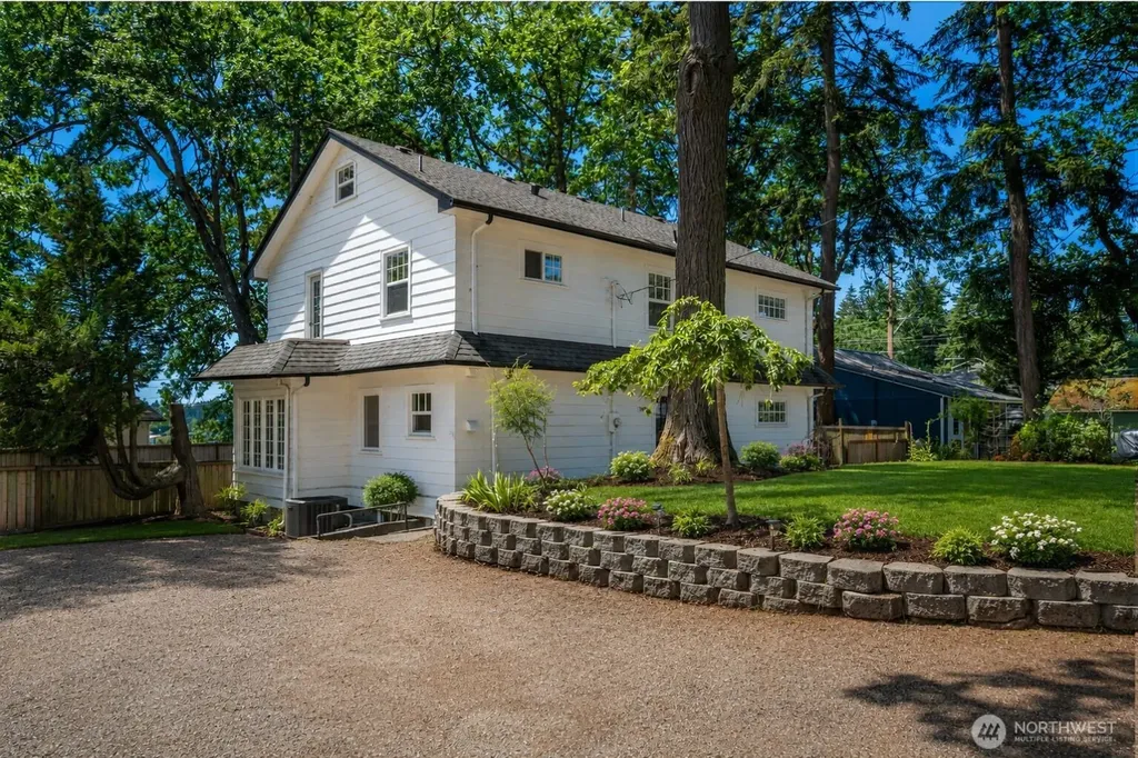 7409 Steilacoom Boulevard SW Lakewood WA 98499