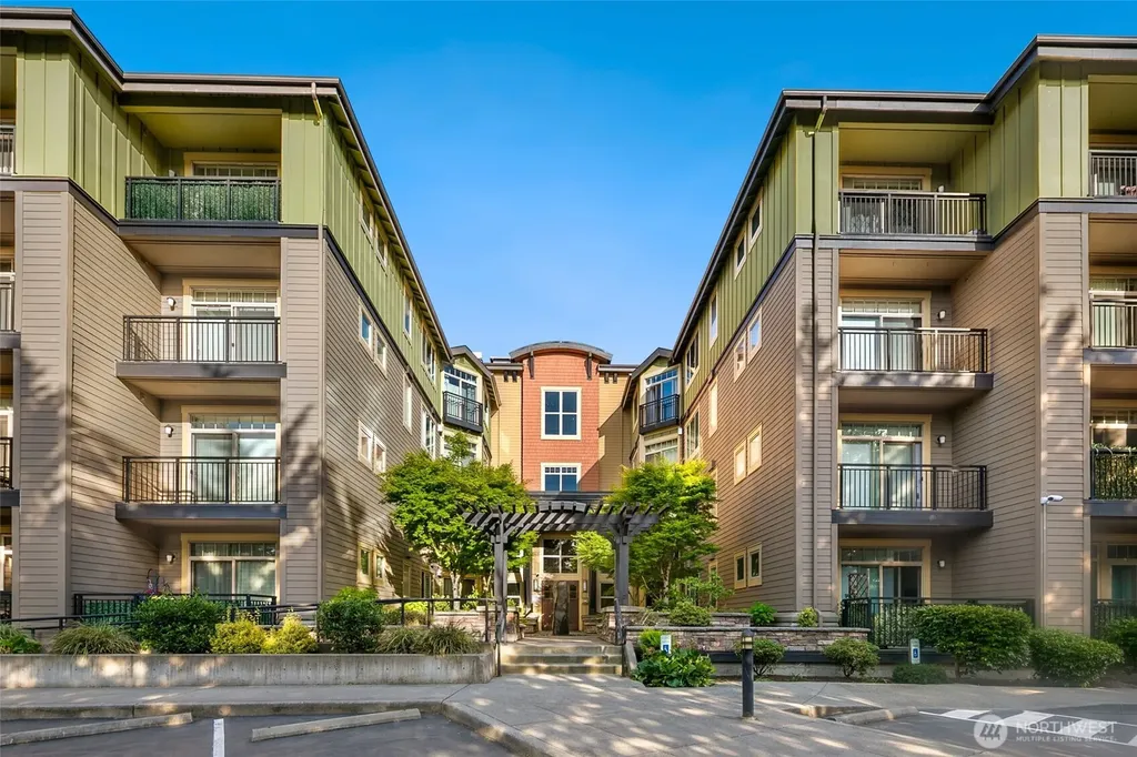 15730 116th Avenue NE Bothell WA 98011