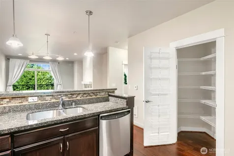 15730 116th Avenue NE Bothell WA 98011