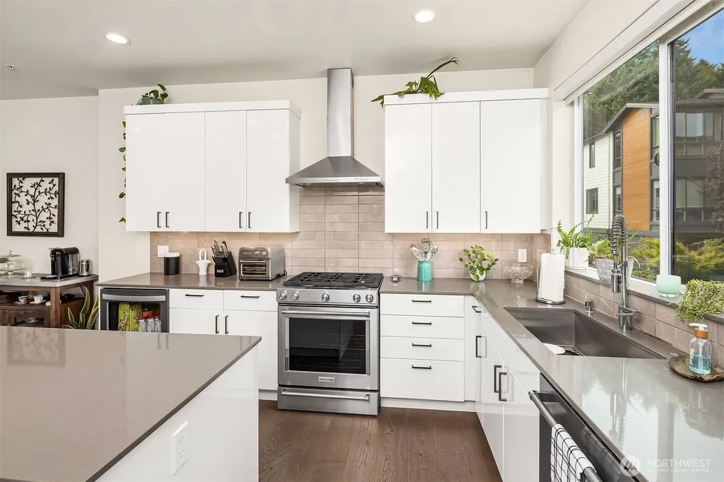 9632 NE 183rd Street Bothell WA 98011