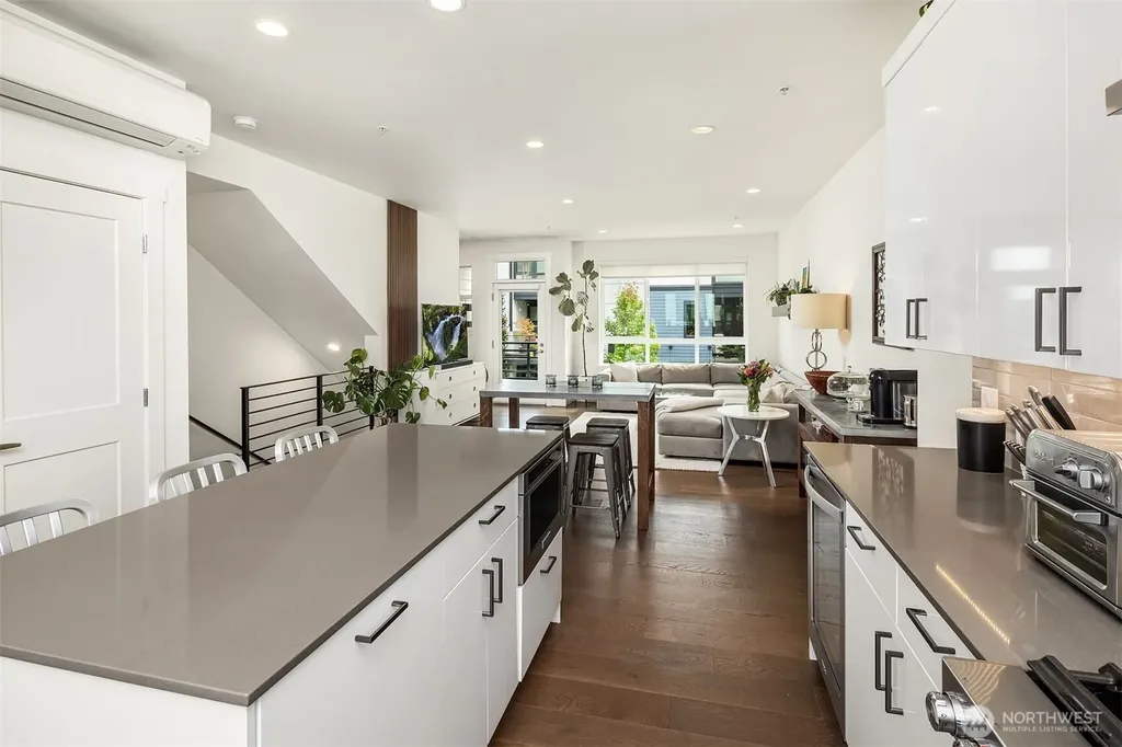 9632 NE 183rd Street Bothell WA 98011