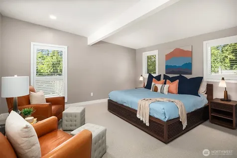 7260 W Mercer Way Mercer Island WA 98040