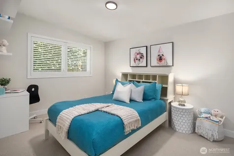 7260 W Mercer Way Mercer Island WA 98040
