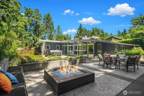 7260 W Mercer Way Mercer Island WA 98040