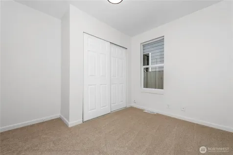 7552 21st Avenue SW Seattle WA 98106