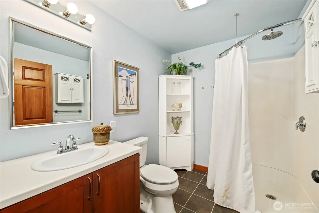 91 Mountain Home Road Snoqualmie Pass WA 98068