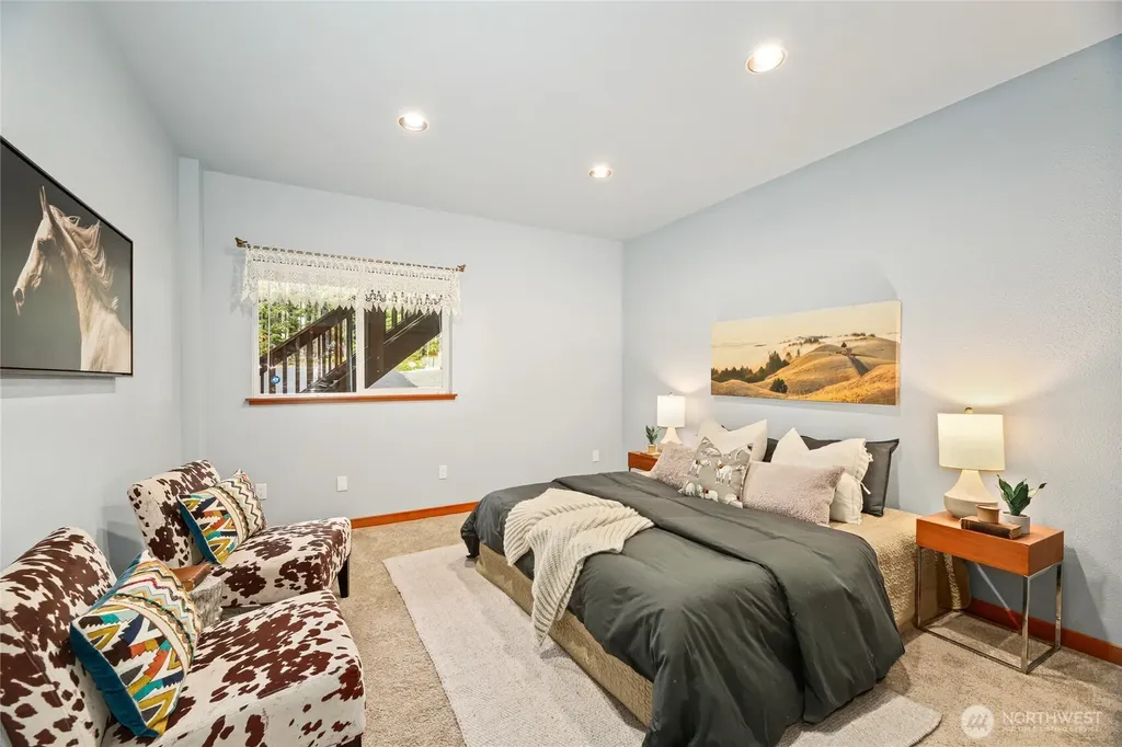 91 Mountain Home Road Snoqualmie Pass WA 98068