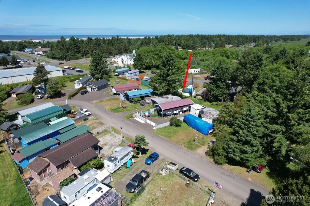 132 Victoria Loop Ocean Shores WA 98569