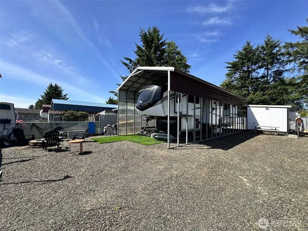 132 Victoria Loop Ocean Shores WA 98569