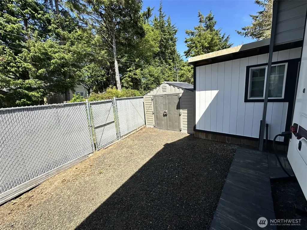 132 Victoria Loop Ocean Shores WA 98569