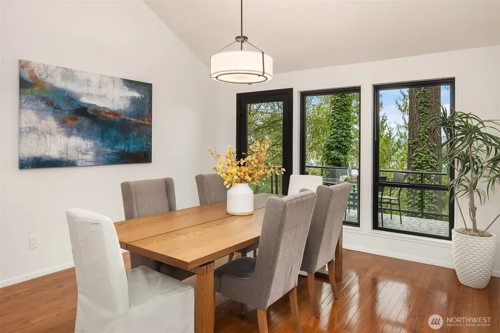 4429 E Mercer Way Mercer Island WA 98040