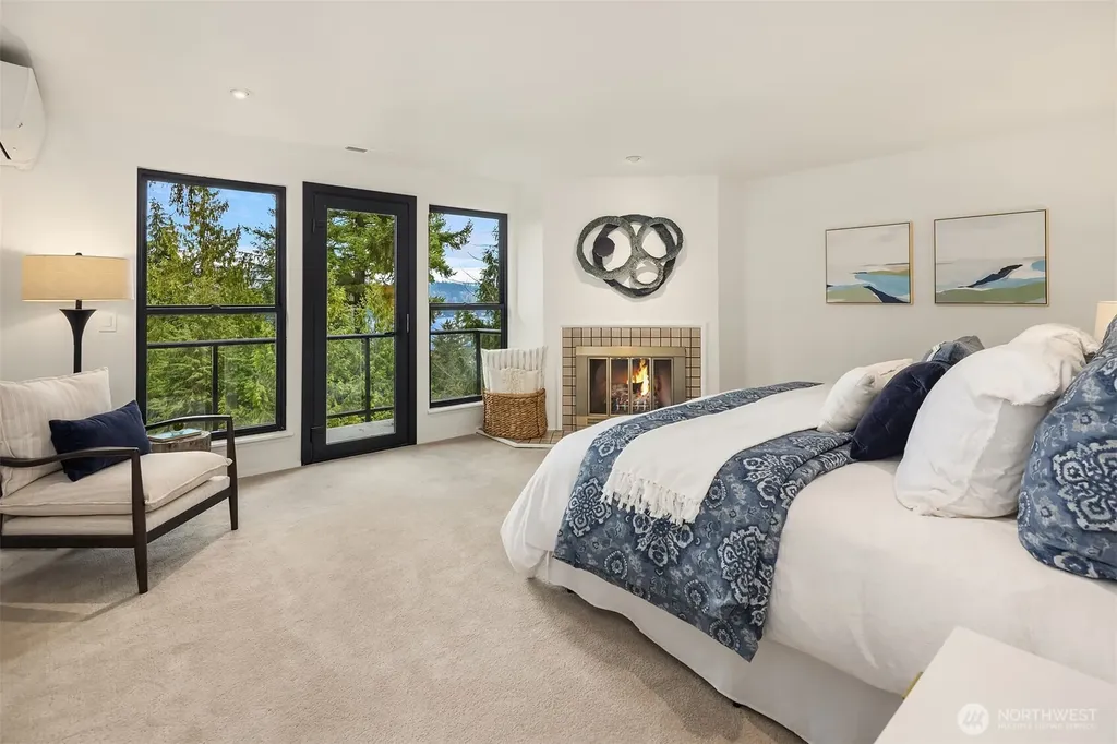 4429 E Mercer Way Mercer Island WA 98040